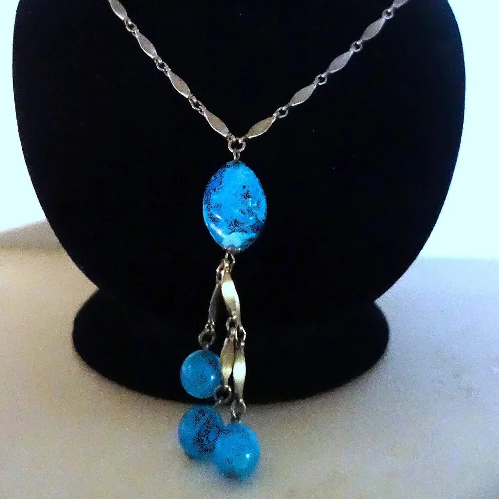 Silver tone Blue Bobble Bead Necklace 16" - Picture 5 of 5